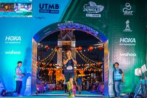 BIB: 418, 100
                            <button type="button" onclick="openModal(21811495)" class="btn btn-primary btn-sm float-right btn-popup" data-toggle="modal" data-target=".modal-high-quality">
                        <i class="fas fa-shopping-cart"></i> Add to Cart
                    </button>
                                            <button type="button" onclick="isThisMe(21811495, true)" class="btn btn-success btn-sm float-right btn-popup btn-isme hidden" data-toggle="tooltip" data-placement="bottom" title="นี่คือรูปของคุณใช่ไหม คลิกที่นี่เพื่อเอาเข้าอัลบั้ม">
                        <i class="fas fa-plus"></i> Add to album
                    </button>
                    <button type="button" onclick="isThisMe(21811495, false)" class="btn btn-warning btn-sm float-right btn-popup btn-isnotme hidden">
                        <i class="fas fa-ban"></i> Remove from album
                    </button>